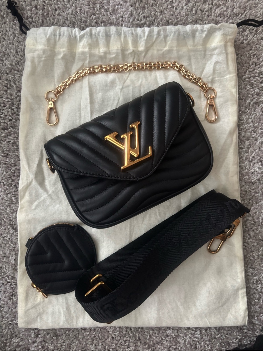 Louis Vuitton | 2020 New Wave Black Quilted Calfskin Leather Pouchette